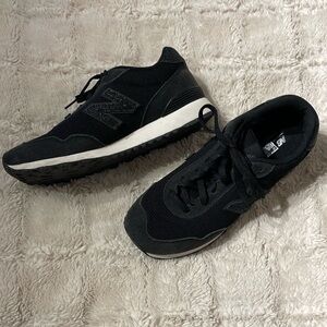 New Balance 515 V3 Black Metallic Sneakers, Barely Worn